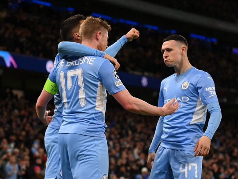 ?Man City thump Newcastle to take control of Premier League title race ?Man City thump Newcastle to take control of Premier League title race