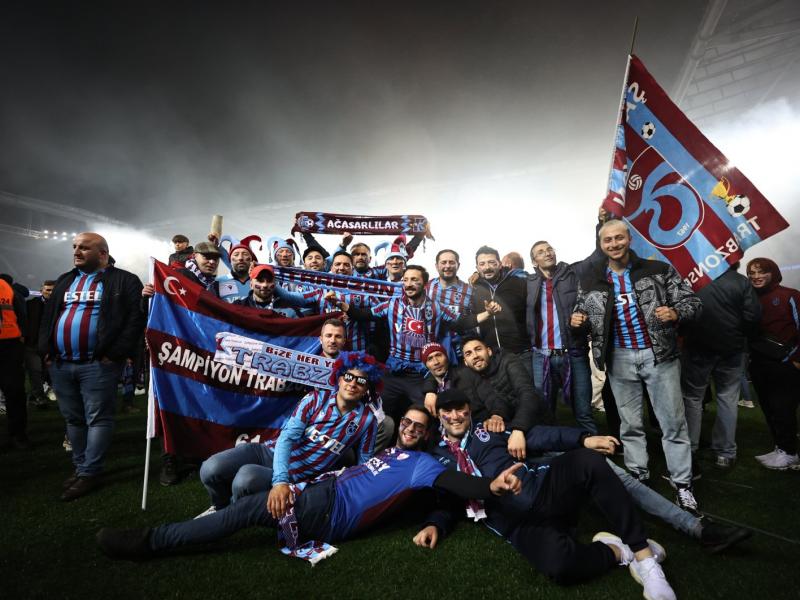 Trabzonspor wins Turkish Süper Lig title after 38-year hiatus Trabzonspor wins Turkish Süper Lig title after 38-year hiatus