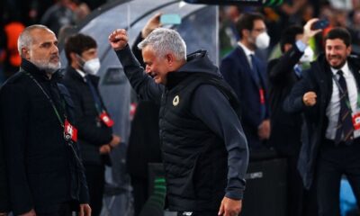 ‘Family’ man Mou takes 4th club to European final – Ghana Latest Football News, Live Scores, Results ‘Family’ man Mou takes 4th club to European final – Ghana Latest Football News, Live Scores, Results