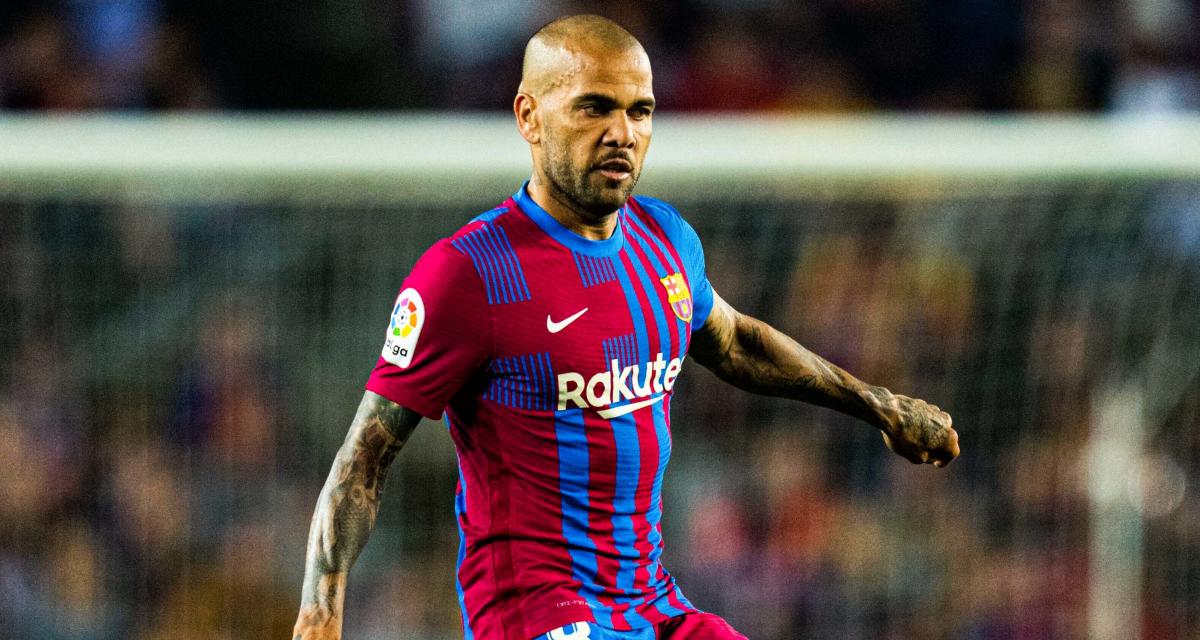 Dani Alves discusses his future and the 2022 World Cup Dani Alves discusses his future and the 2022 World Cup