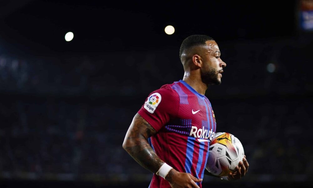 Memphis Depay clarifies Barcelona future Memphis Depay clarifies Barcelona future