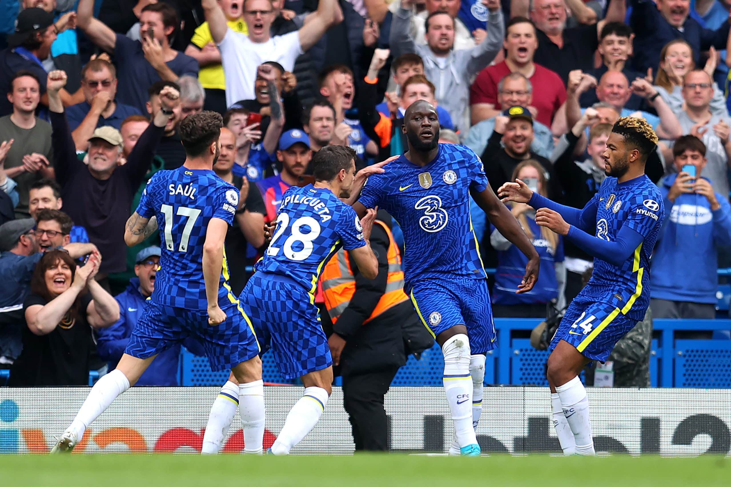 Lukaku equals Steven Gerrard and sets Chelsea benchmark with Wolves brace Lukaku equals Steven Gerrard and sets Chelsea benchmark with Wolves brace