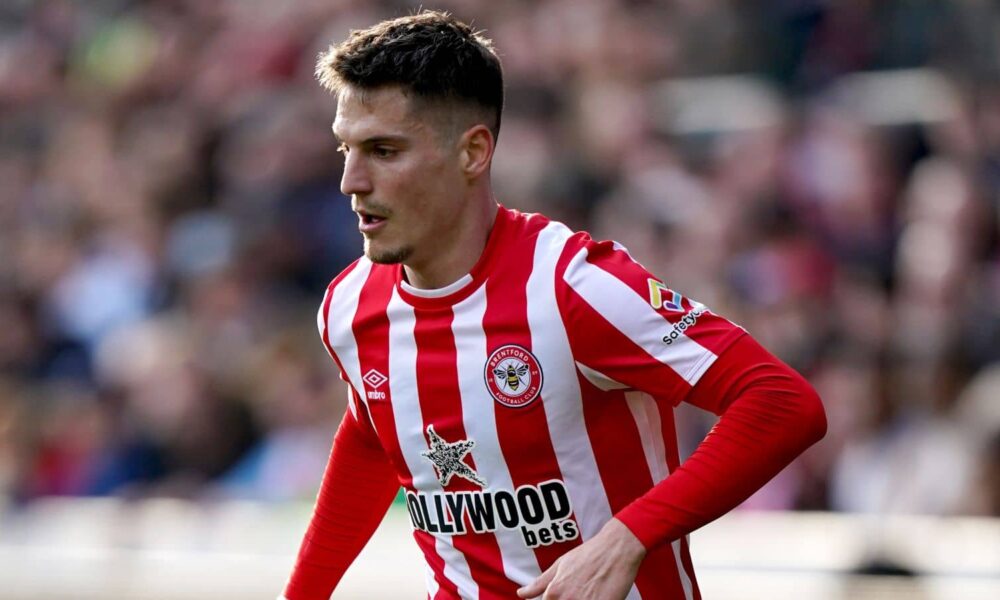 Sergi Canos emerges as shock transfer target for Spanish giants Sergi Canos emerges as shock transfer target for Spanish giants