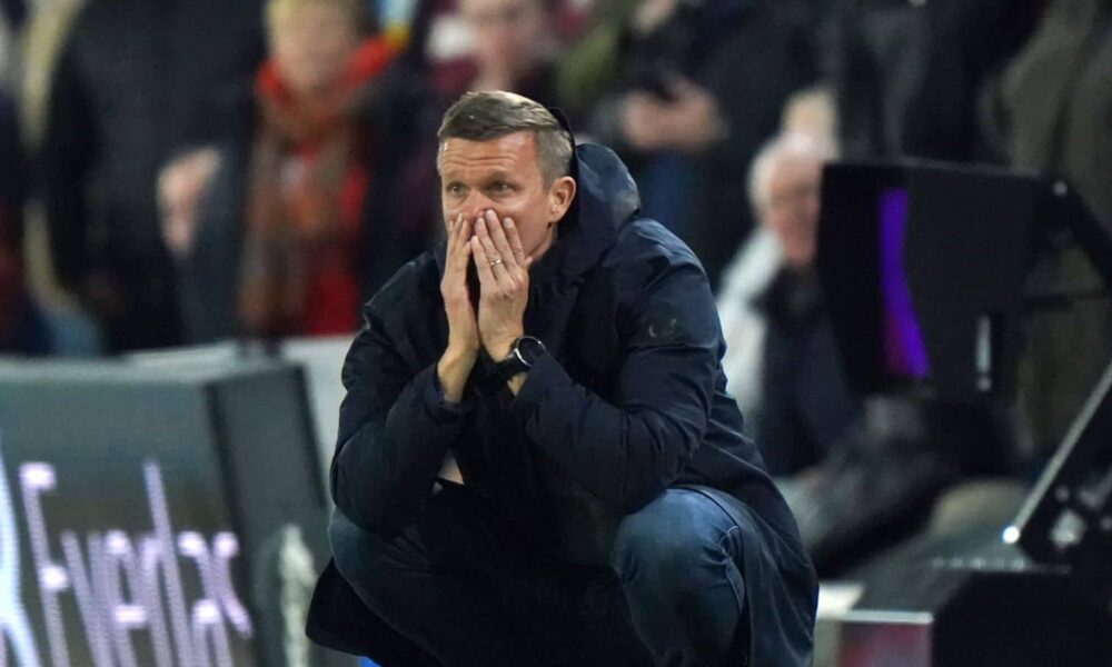 Jermaine Beckford hammers Leeds United defending and reveals what was badly missed Jermaine Beckford hammers Leeds United defending and reveals what was badly missed