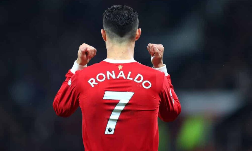 The gesture Cristiano Ronaldo made to the Manchester United youth team ahead of cup win The gesture Cristiano Ronaldo made to the Manchester United youth team ahead of cup win