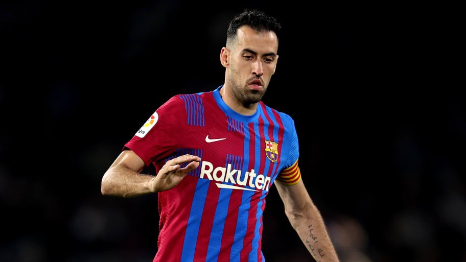 Sergio Busquets denies Barcelona have proposed further salary reductions Sergio Busquets denies Barcelona have proposed further salary reductions