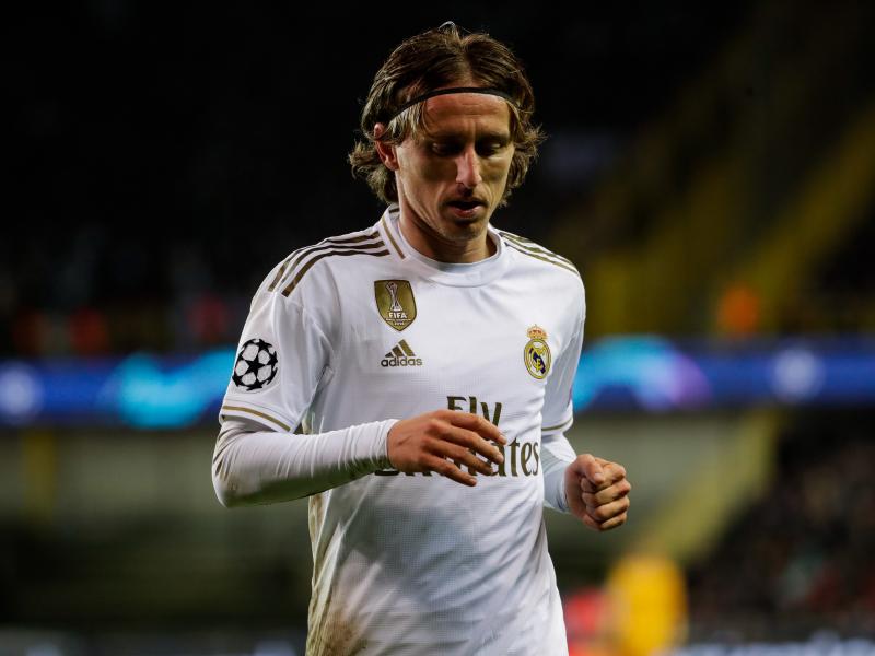 ?OFFICIAL: Modric signs new Real Madrid contract ?OFFICIAL: Modric signs new Real Madrid contract