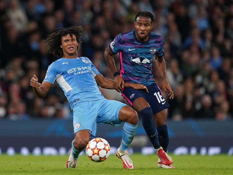 Chelsea and Tottenham in battle over Nathan Ake Chelsea and Tottenham in battle over Nathan Ake