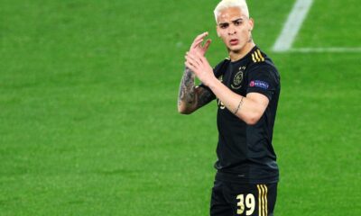 Ajax set hefty price tags on Manchester United and Arsenal targets