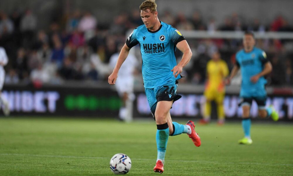 Arsenal defender set to join Burnley this summer with chance to play under Vincent Kompany Arsenal defender set to join Burnley this summer with chance to play under Vincent Kompany