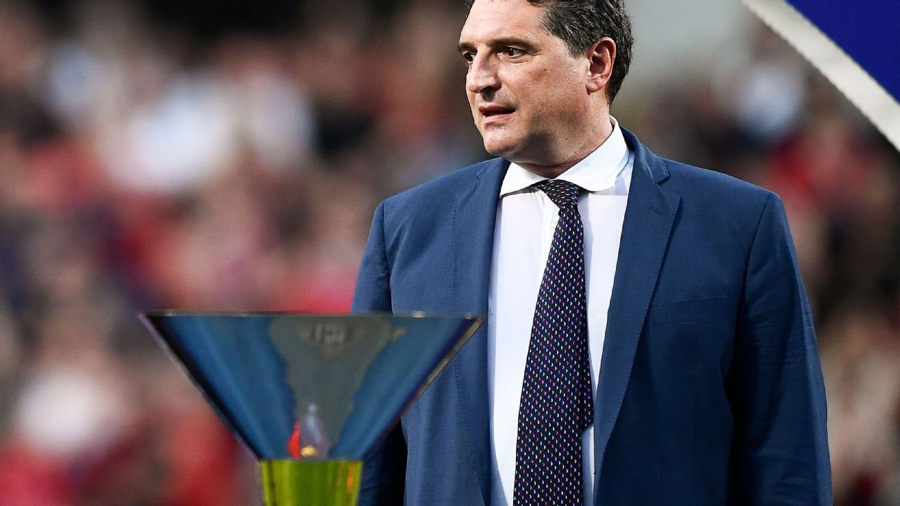 Serie A to decide title by playoff in case of tie Serie A to decide title by playoff in case of tie