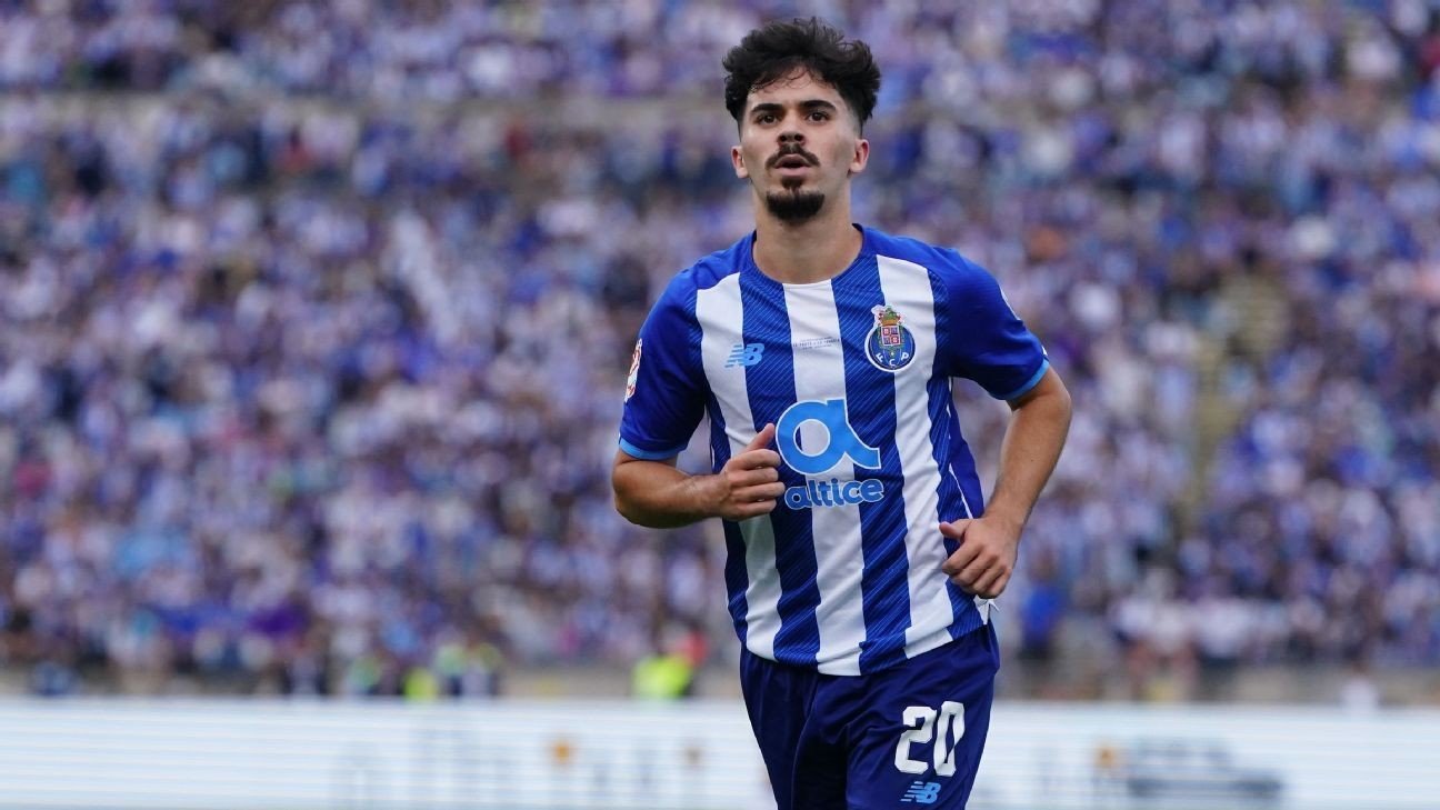 PSG sign Vitinha from Porto in €40m transfer – Ghana Latest Football News, Live Scores, Results PSG sign Vitinha from Porto in €40m transfer – Ghana Latest Football News, Live Scores, Results