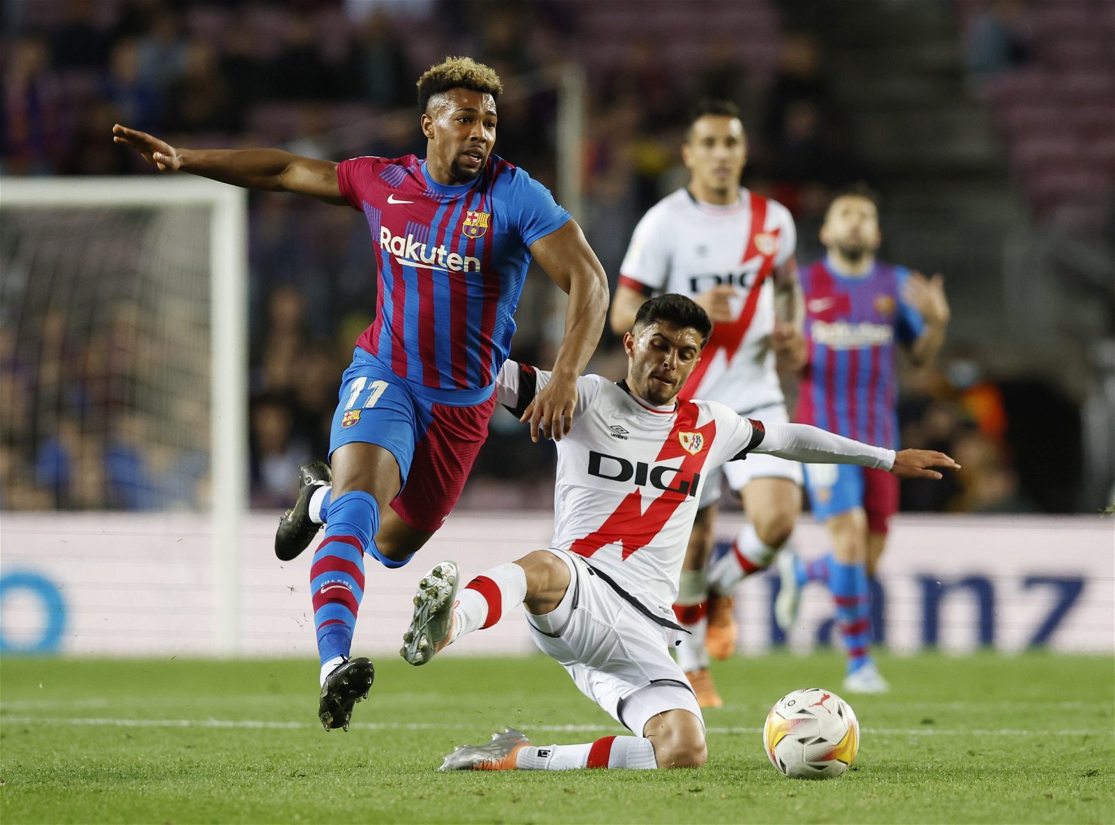 Leeds touted to negotiate for Adama Traore Leeds touted to negotiate for Adama Traore