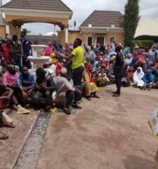 AHMED MUSA SUPPORT 5000 NIGERIANS WITH 50 MILLION NAIRA