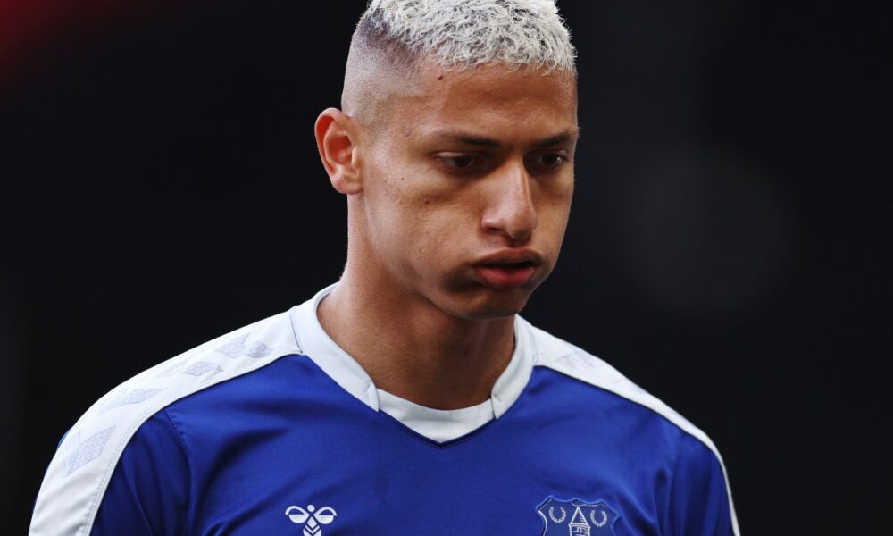 Tottenham targeting double Everton swoop Tottenham targeting double Everton swoop