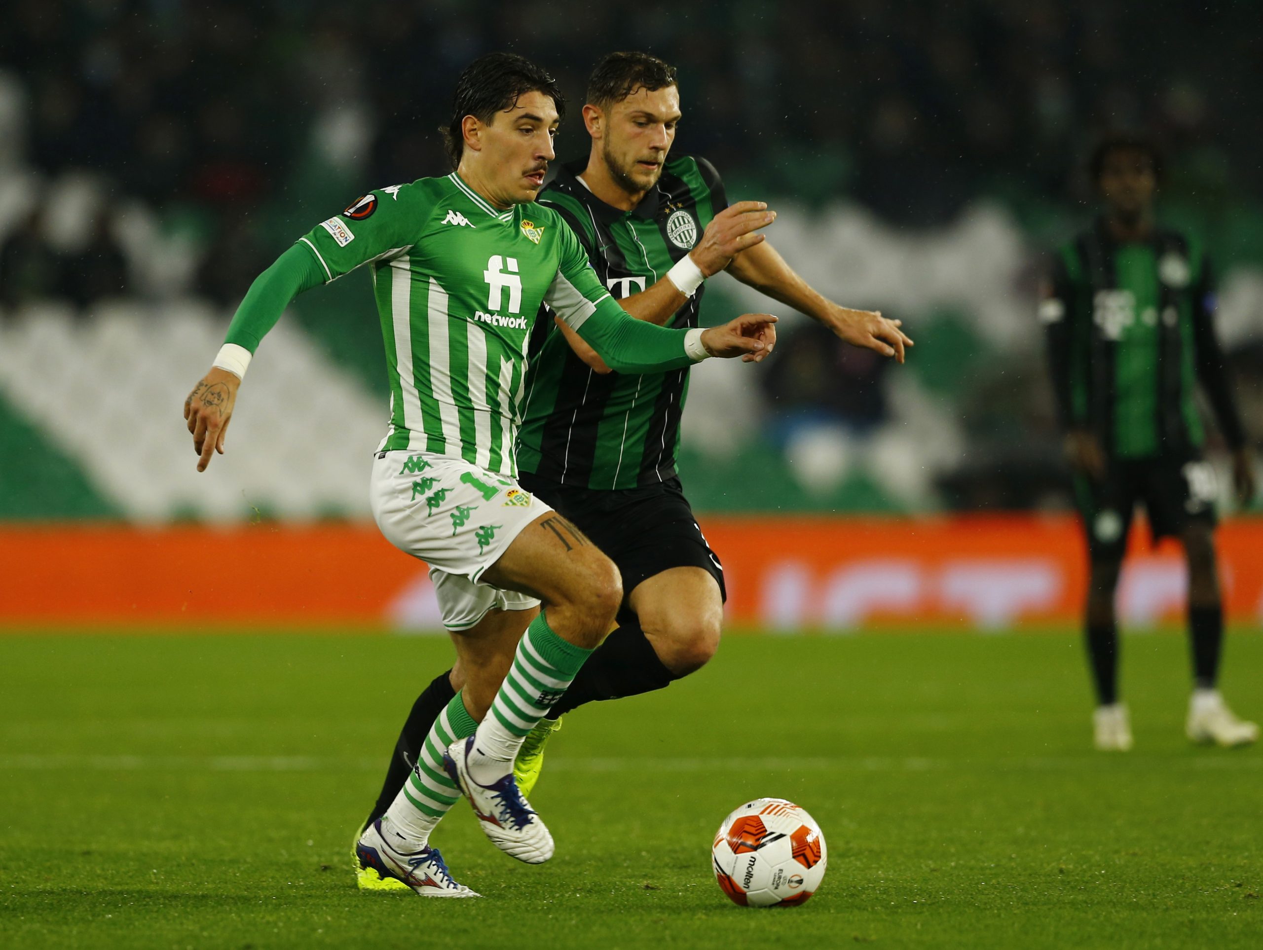 Roma ready to move for Arsenal defender Roma ready to move for Arsenal defender