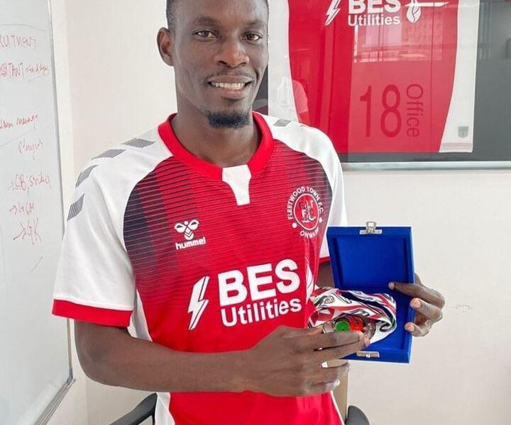 Nigerian Coach, Ayere Sylvester, Wins First International Medal After Three Months In Dubai League – Abroad Nigerian Coach, Ayere Sylvester, Wins First International Medal After Three Months In Dubai League – Abroad