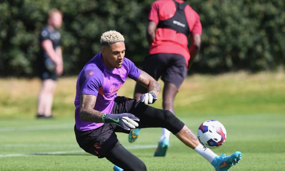 Maduka Okoye says he is happy to take risks, names Brazil legend as his goalkeeping hero – Abroad