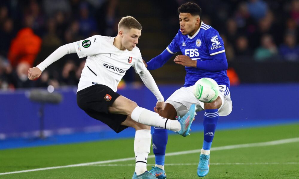 Everton plotting move for Adrien Truffert