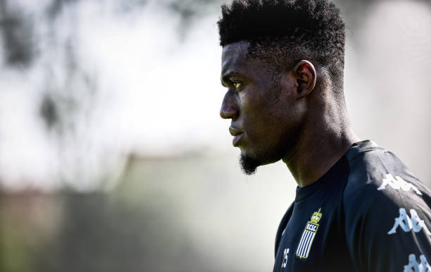 Vitesse and Charleroi yet to agree deal for Ozornwafor Vitesse and Charleroi yet to agree deal for Ozornwafor