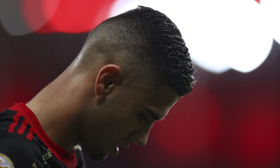 Newly promoted team make £8.6m offer for Man United midfielder