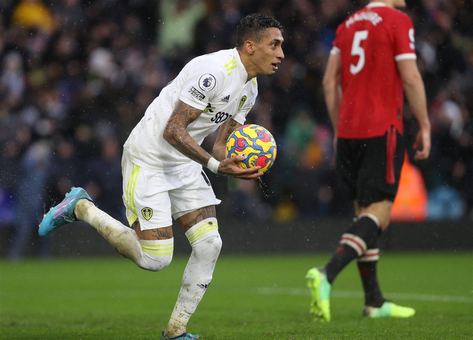 Newcastle hold talks to sign Raphinha Newcastle hold talks to sign Raphinha