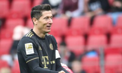 the Bayern locker room at the end, the ultimate opportunity for Lewandowski?