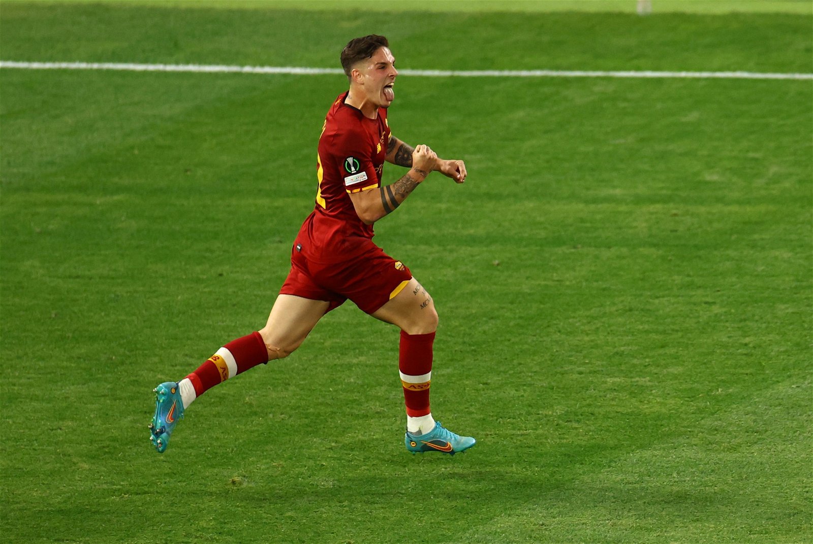Newcastle in talks to sign Nicolo Zaniolo Newcastle in talks to sign Nicolo Zaniolo