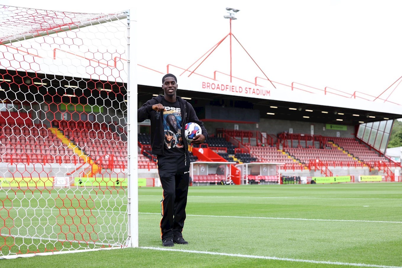 League Two club announces the signing of Youngster of Nigerian descent