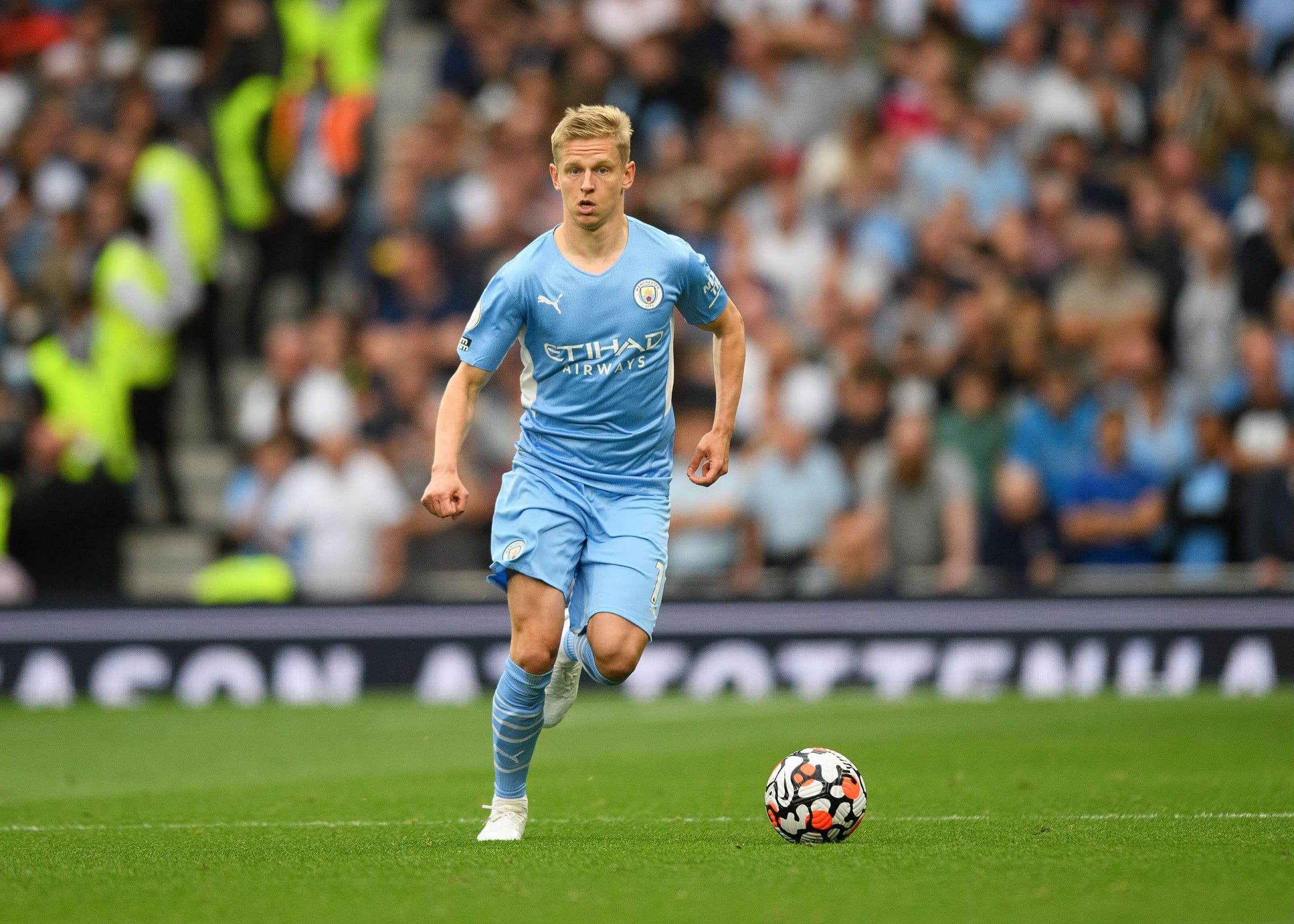 Arsenal officially announce the signing of Man City’s Oleksandr Zinchenko