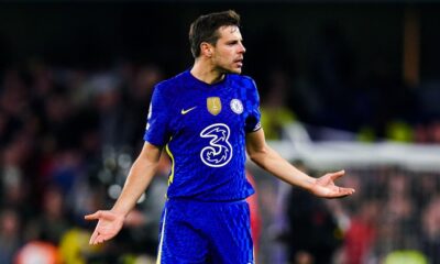 Azpilicueta is finally getting closer!