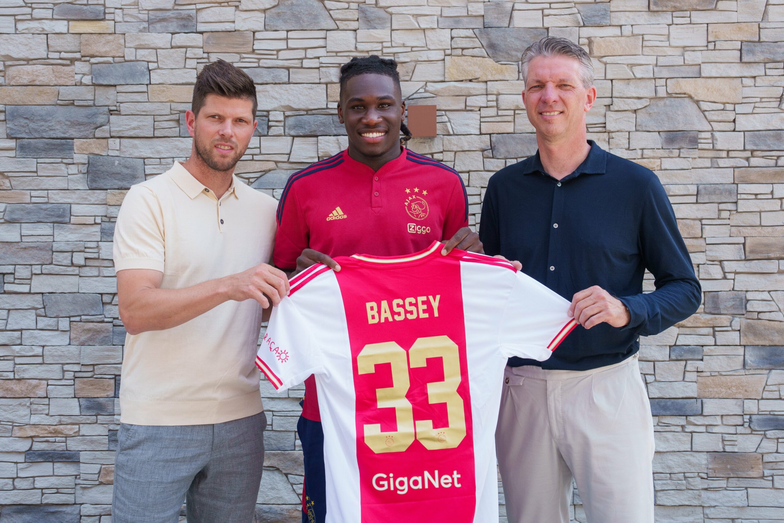 Manchester United legend Edwin Van der Sar backs Calvin Bassey to excel at Ajax Manchester United legend Edwin Van der Sar backs Calvin Bassey to excel at Ajax