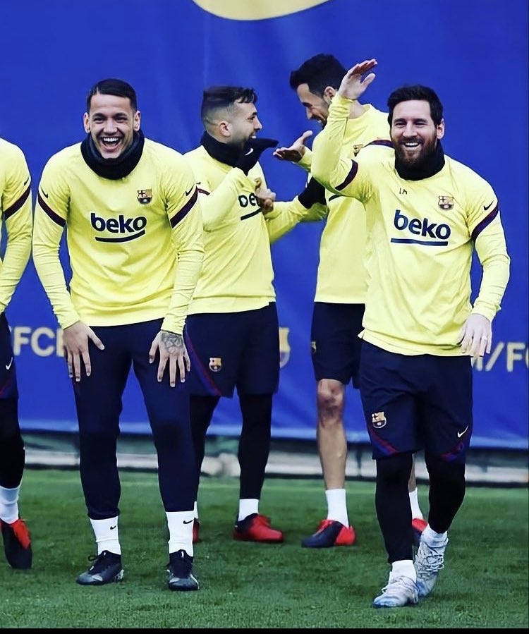 Barcelona striker Rey Manaj close to Watford switch