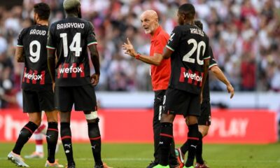 Disturbing moment Italian Police officers stopped ex-Chelsea player at gunpoint Disturbing moment Italian Police officers stopped ex-Chelsea player at gunpoint