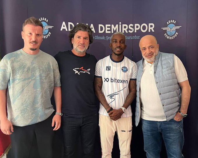Super Eagles attacker signs for Turkish club on loan Super Eagles attacker signs for Turkish club on loan