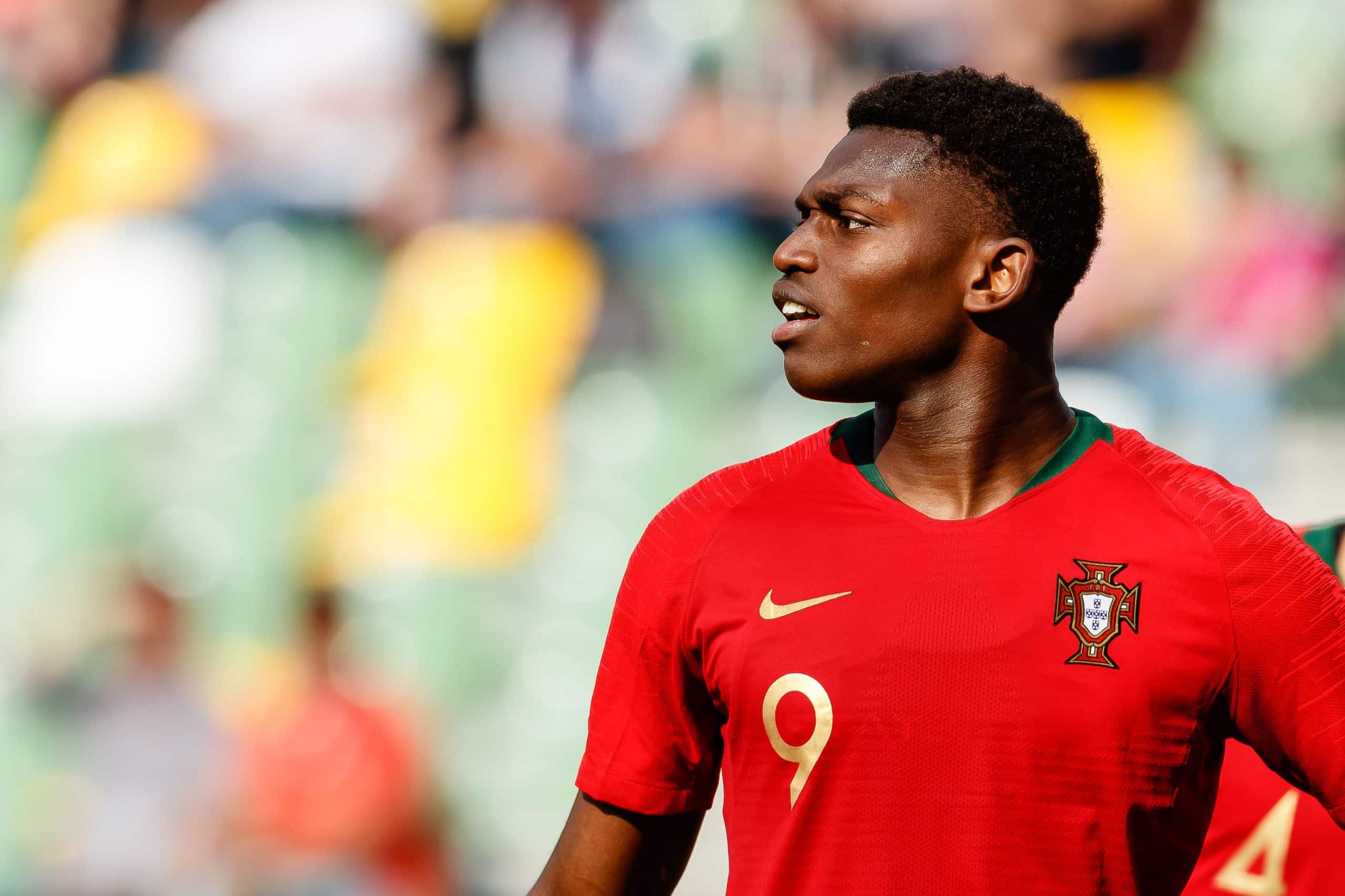 Chelsea plot mega-money move for Rafael Leao following Raphinha disappointment