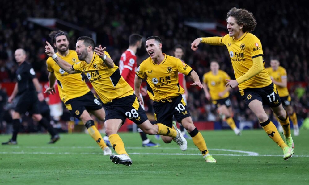 Fabio Silva seals Wolves loan exit