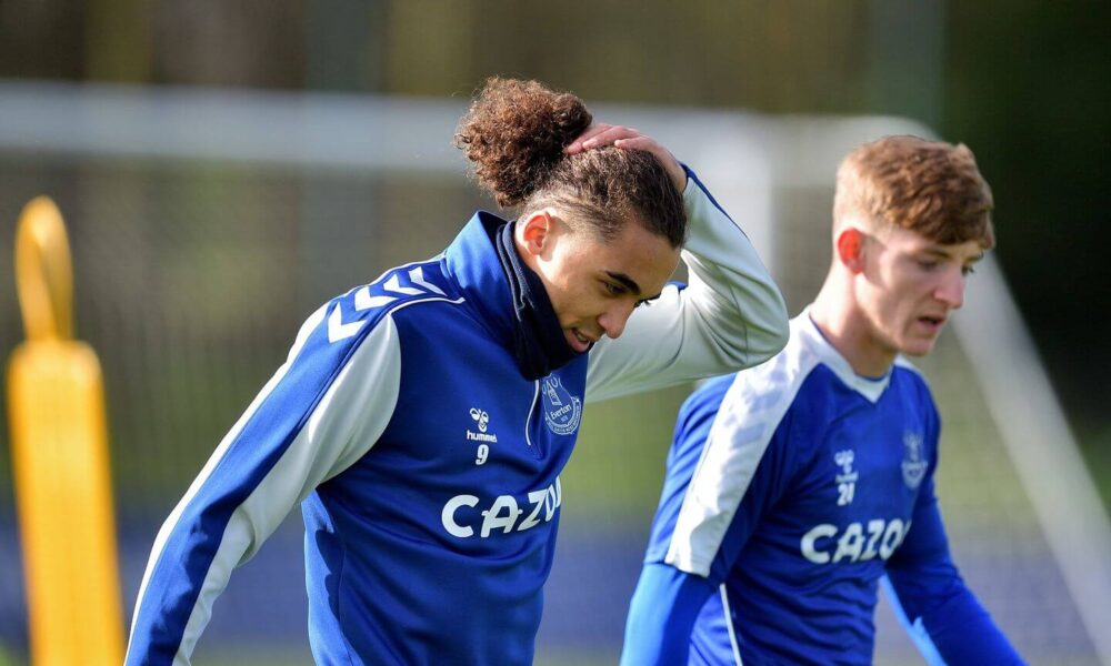 Everton open contract talks with star in light of Premier League interest Everton open contract talks with star in light of Premier League interest