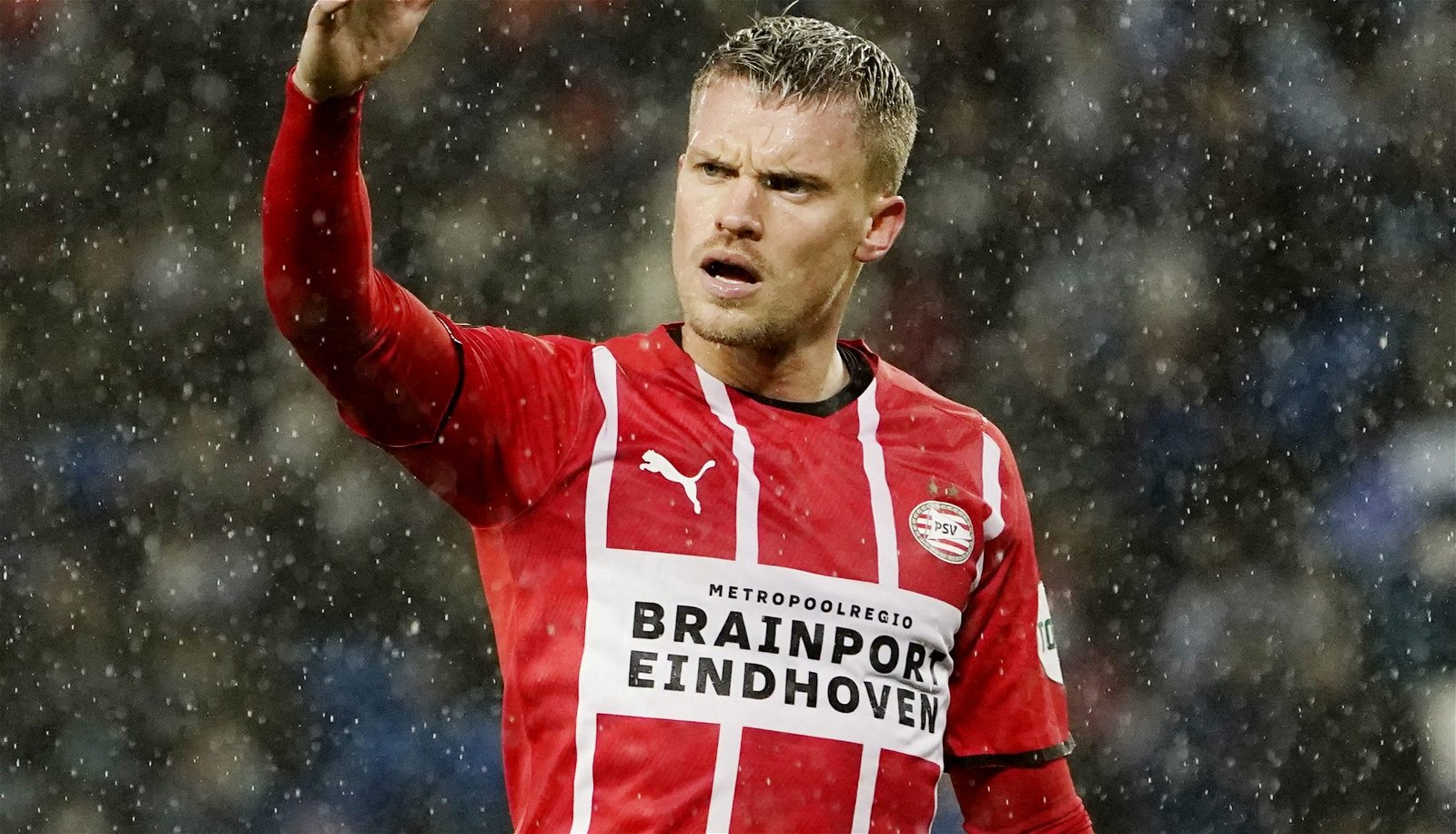 Leeds must land Philipp Max transfer deal Leeds must land Philipp Max transfer deal