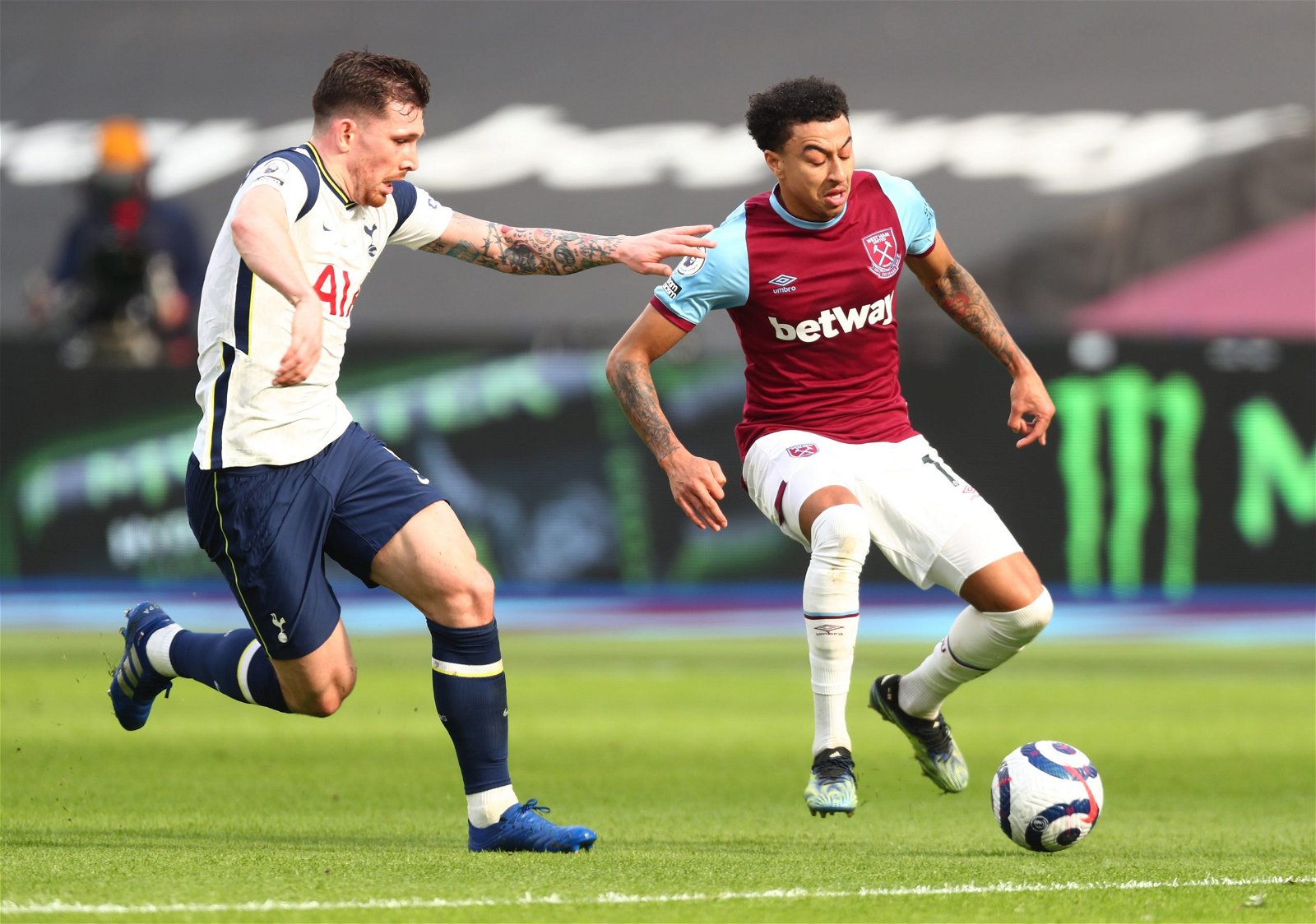 Jesse Lingard is “on Tottenham’s radar” Jesse Lingard is “on Tottenham’s radar”