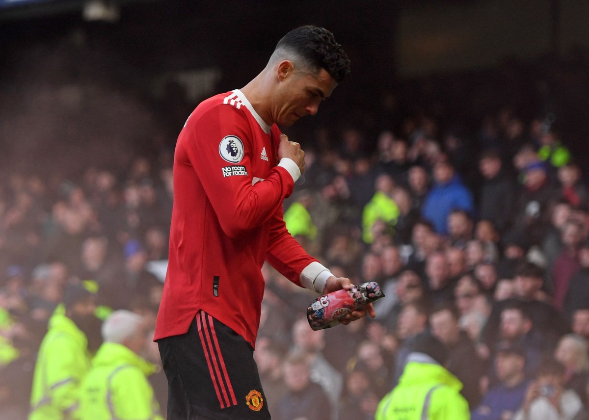 Ronaldo left out of Man United’s pre-season squad amid transfer rumours