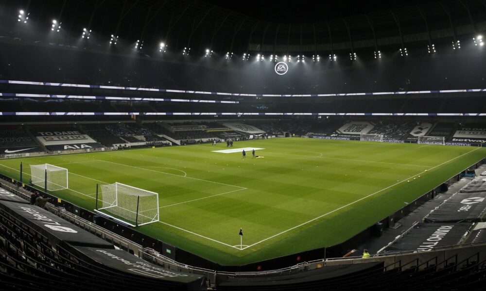 Spurs may make late transfer splash