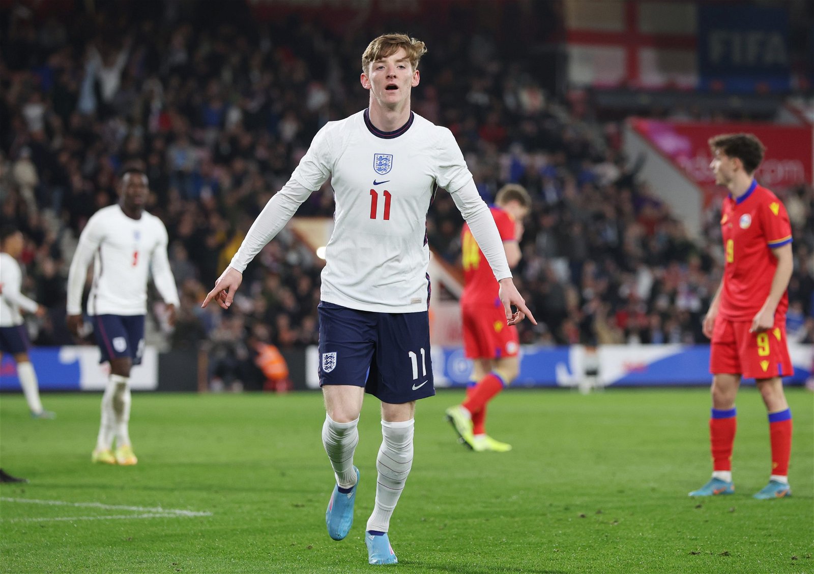 Newcastle in talks to sign Anthony Gordon Newcastle in talks to sign Anthony Gordon