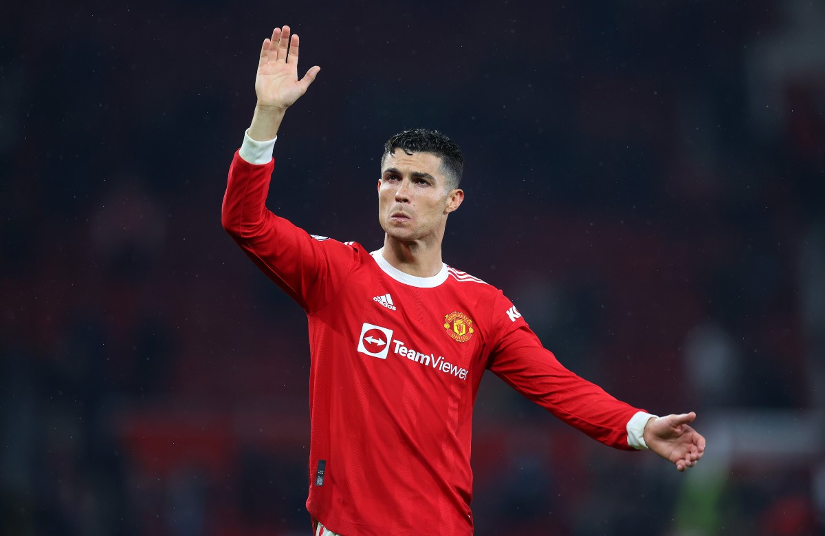 Manchester United star Cristiano Ronaldo attracting interest from Sporting Lisbon Manchester United star Cristiano Ronaldo attracting interest from Sporting Lisbon