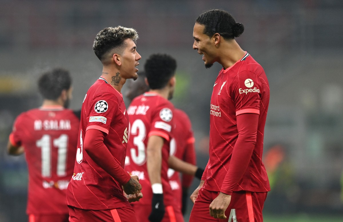 Liverpool to hold talks with Firmino regarding his future