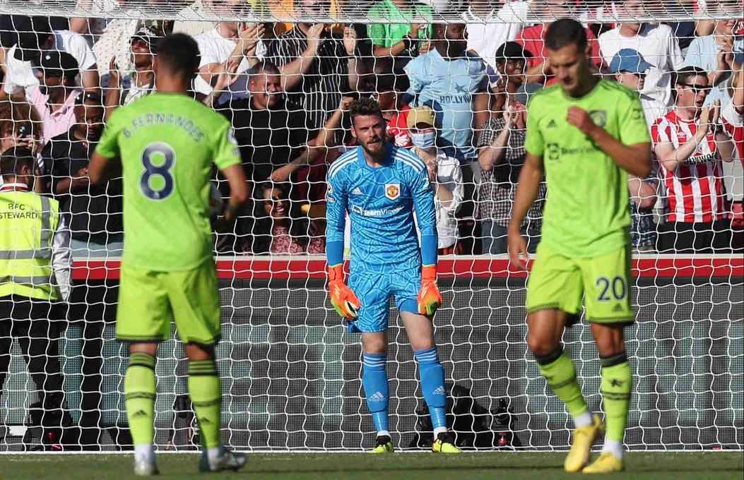 David de Gea takes blame for Manchester United 4-0 defeat David de Gea takes blame for Manchester United 4-0 defeat