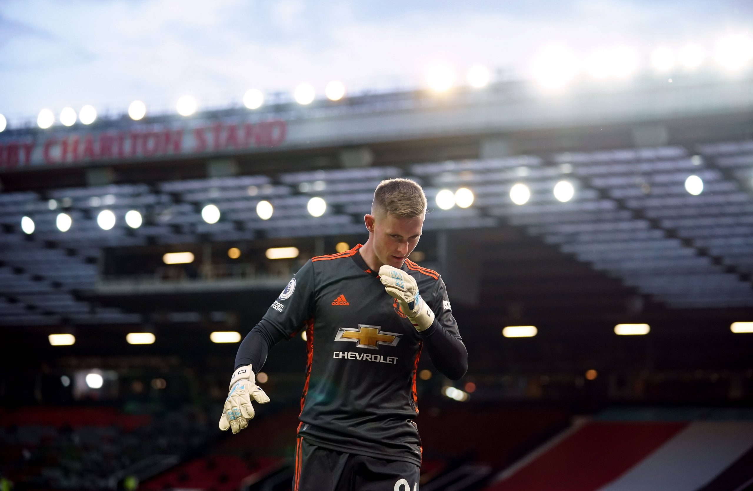 Man United Fan Fuming With Dean Henderson After Interview Man United Fan Fuming With Dean Henderson After Interview