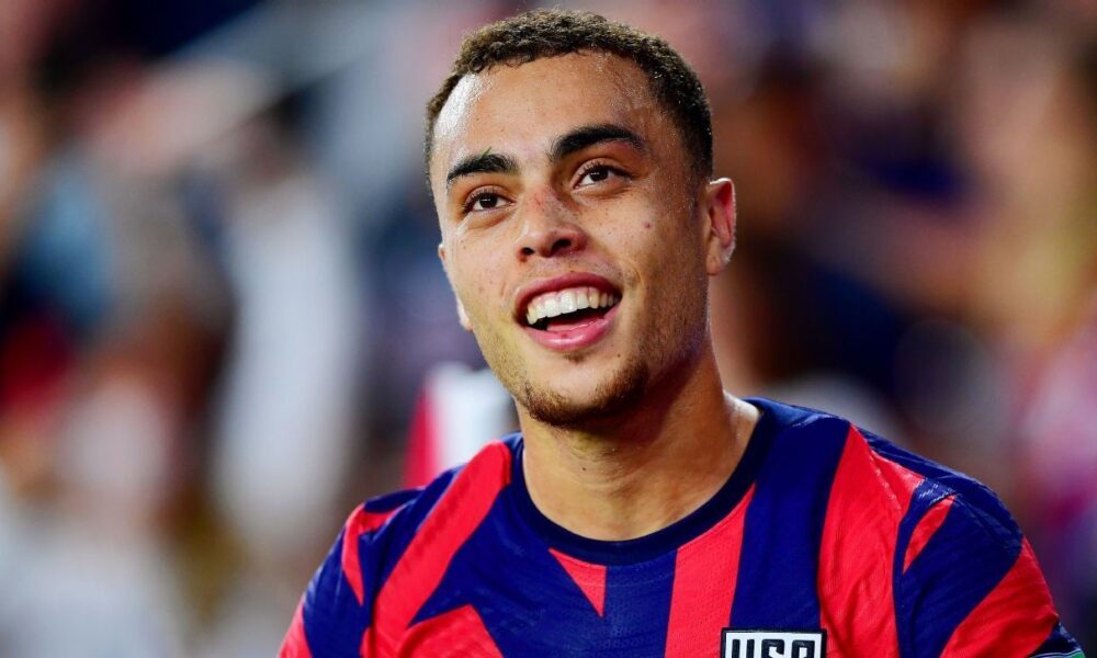 Transfer Talk: Dest could swap places with Meunier in Barcelona-Dortmund deal – Ghana Latest Football News, Live Scores, Results Transfer Talk: Dest could swap places with Meunier in Barcelona-Dortmund deal – Ghana Latest Football News, Live Scores, Results
