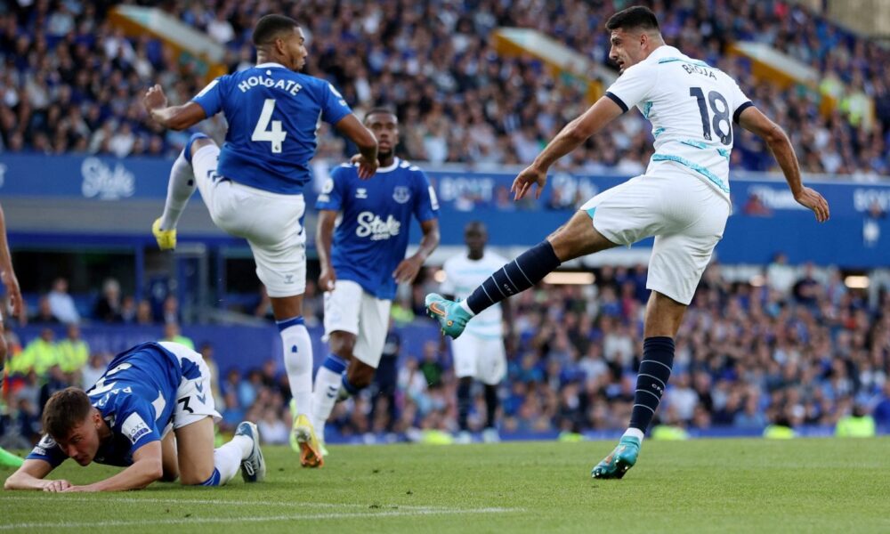 Leeds: Jacobs drops Broja update