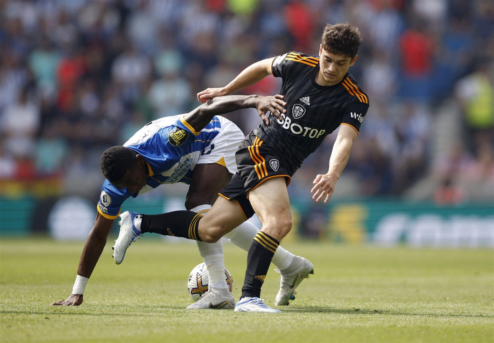 Everton ask about Dan James transfer deal Everton ask about Dan James transfer deal